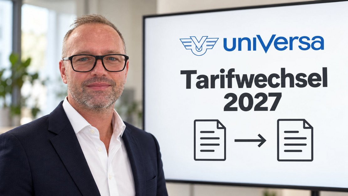 Ferdinand Steiner neben einer Grafik zum Tarifwechsel bei uniVersa.